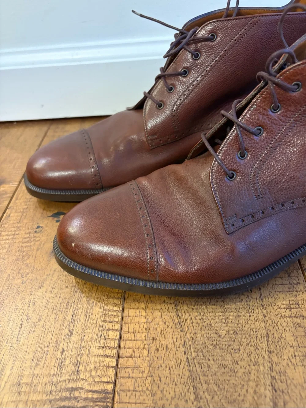 Vintage Salvatore Ferragamo Pebble Grain Leather Cap Toe Dress Boots Italy Sz 10